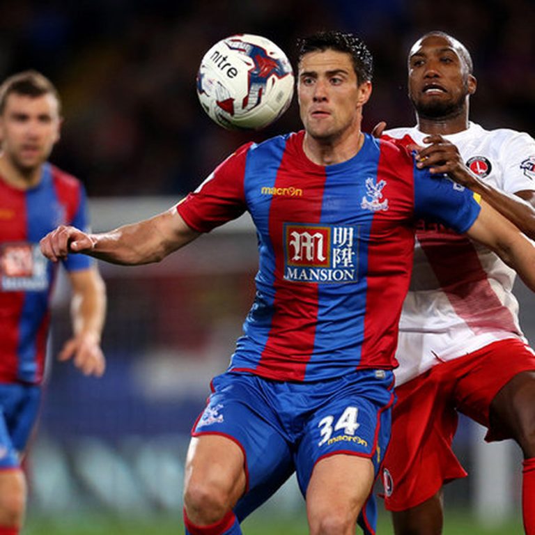 S1516E08 – Spurs and Clowns